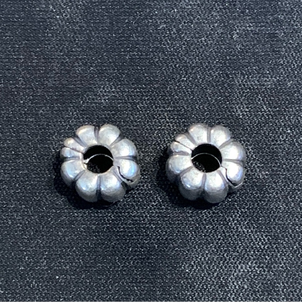 2 X PANDORA CHARMS